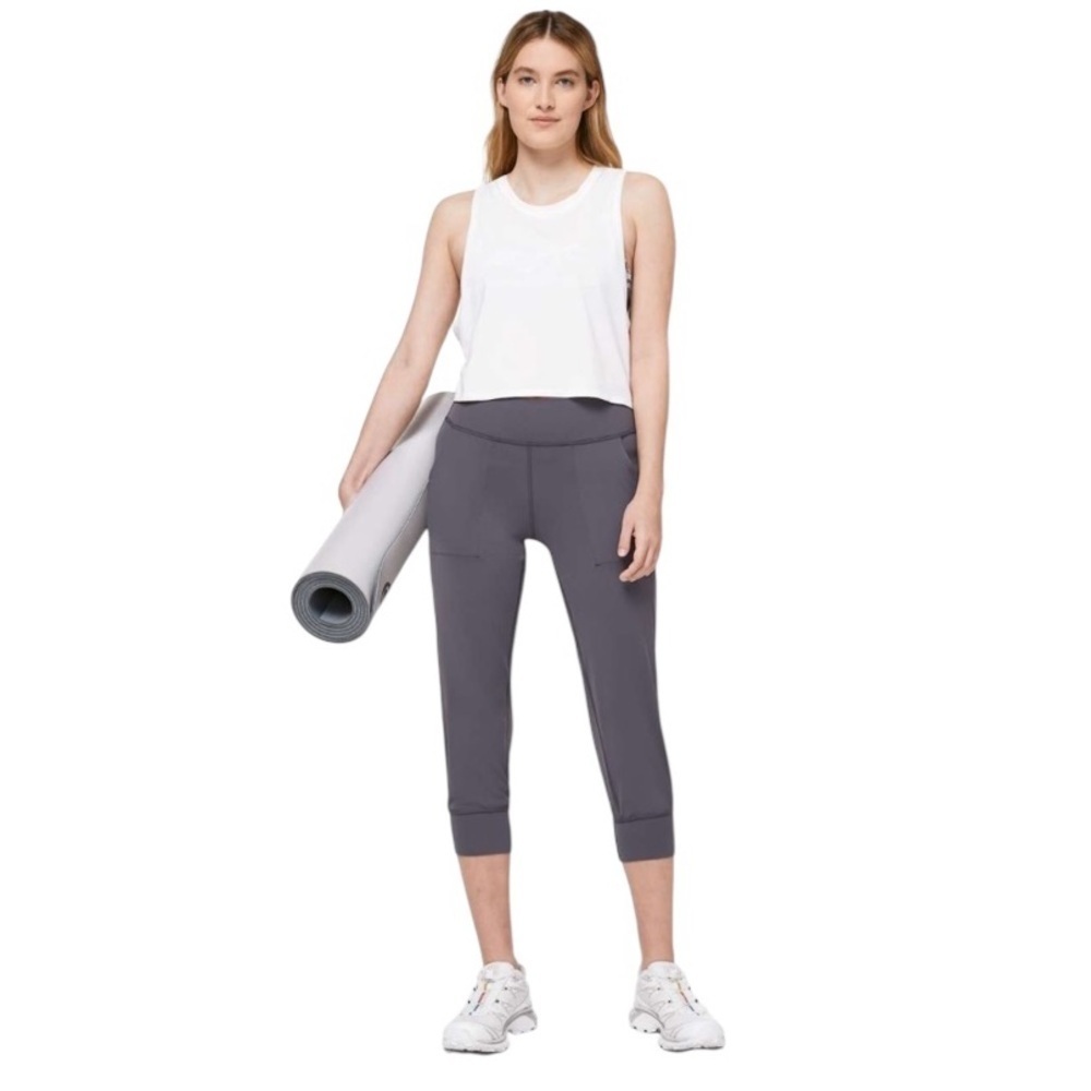 Lululemon Align Jogger Crop – 23” – Size 4 - Picture 1 of 9